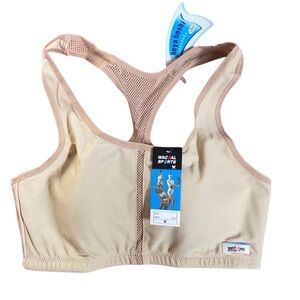 2/$25 🍁Wacoal Sports Bra🍁